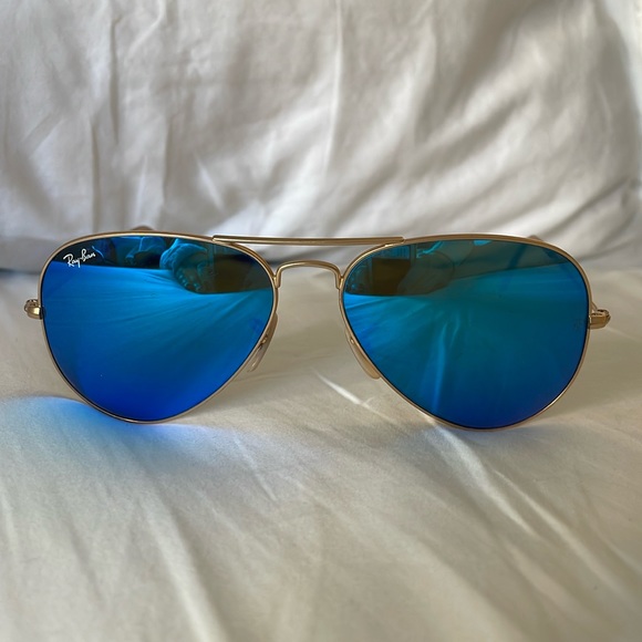 Ray Ban blue mirror flash lens-like new - Picture 1 of 3
